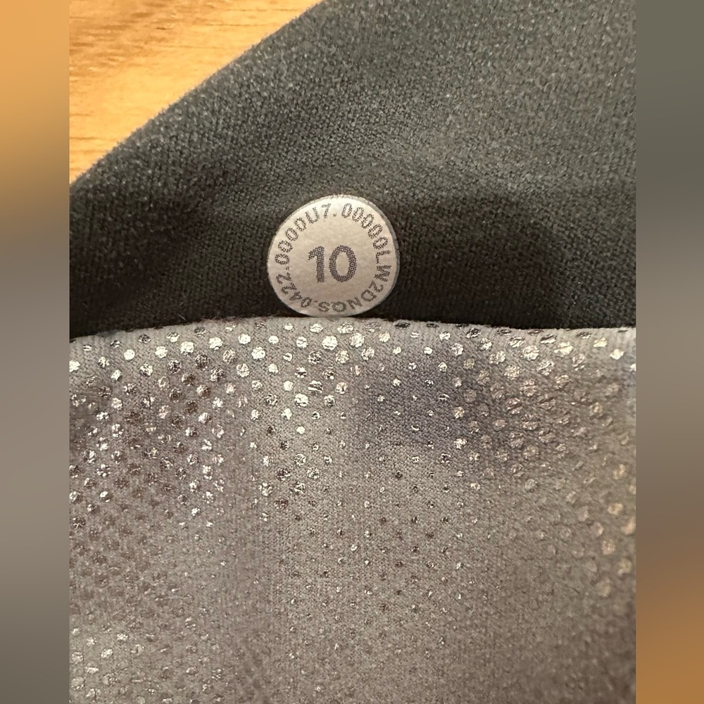 ๐ Lululemon Align Bra Shine *Light Support, A/B Cup ๐ - Picture 6 of 6